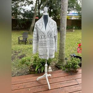 Gray/white open front cardigan with pockets